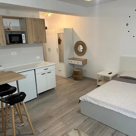 Sarah By Almar Luxury Mamaia Nord Apartment Năvodari